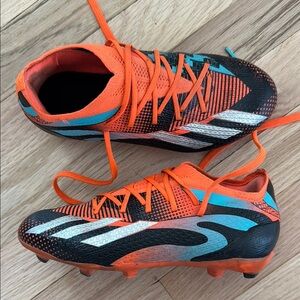 Orange and Black Sneakers with Dynamic Design